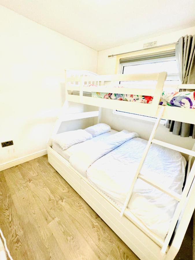 18 River View Chalet-Glan Gwna Holiday Park Caernarfon Buitenkant foto